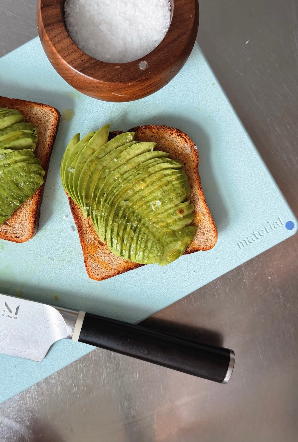 Lay your table for life.