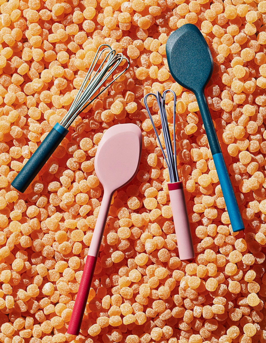 Lay your table for life.