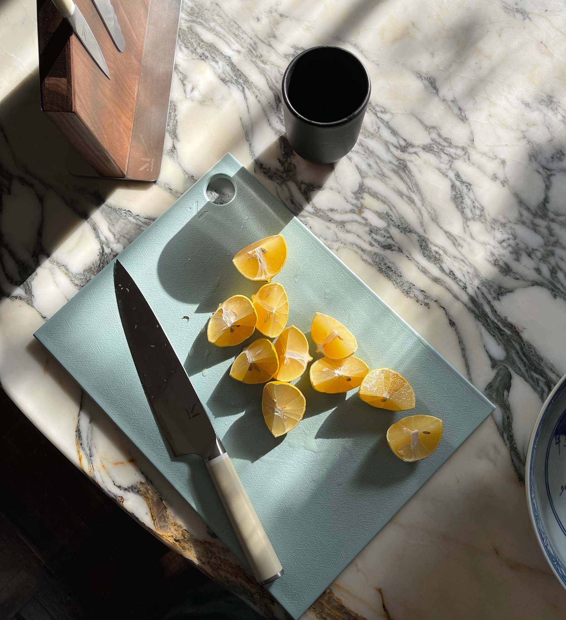 Lay your table for life.