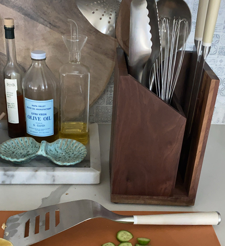 Lay your table for life.