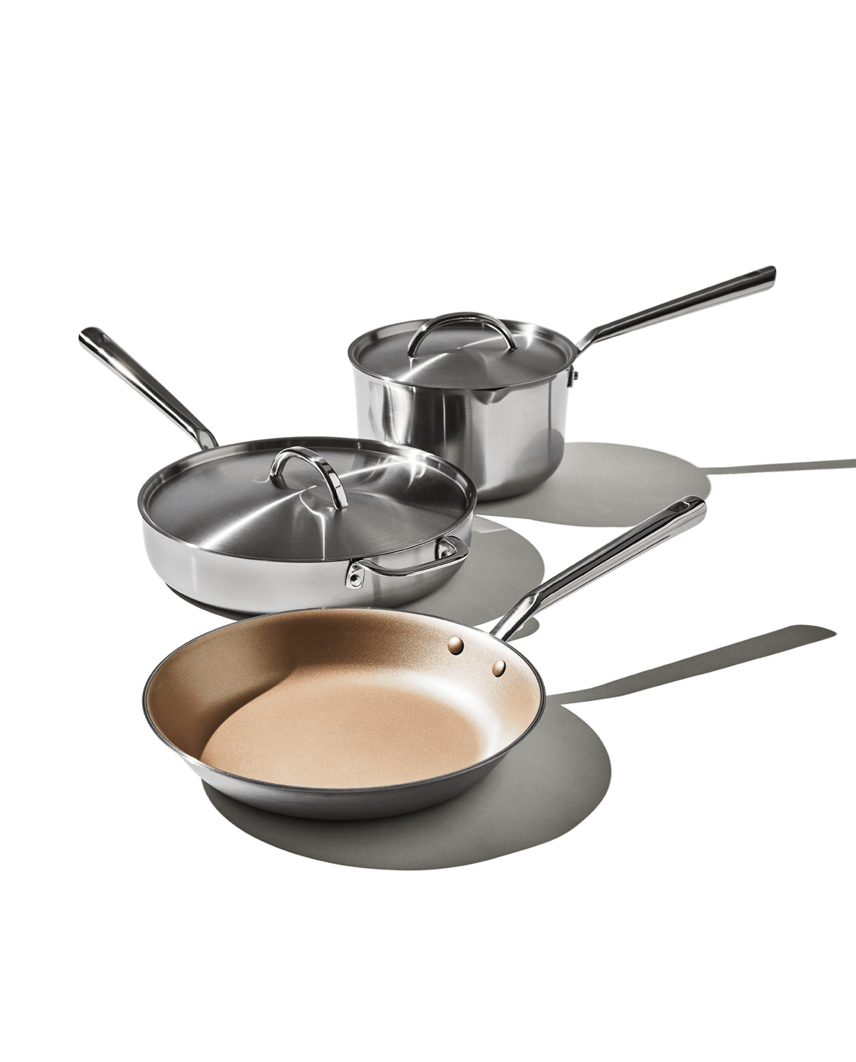 This #1 Bestseller kitchen cookware set on  is nonstick and